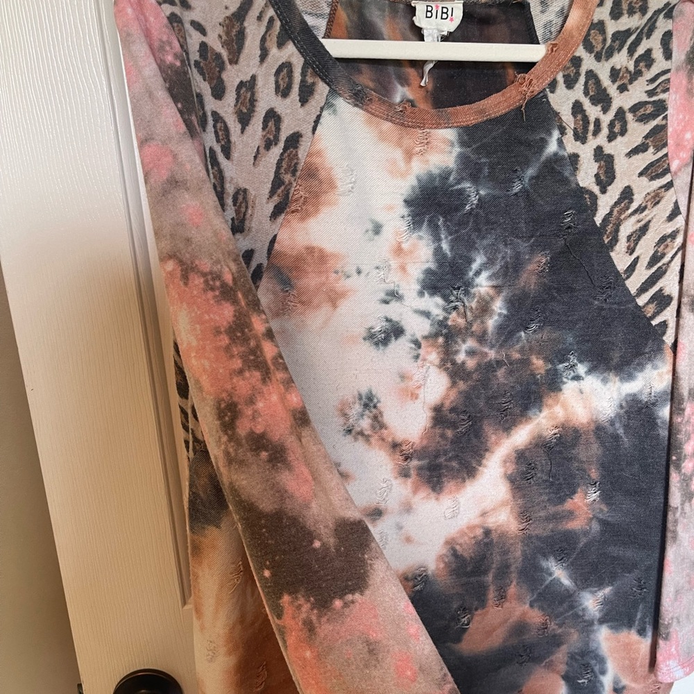 BiBi Boutique Top - Picture 2 of 3